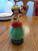 Hula dancer