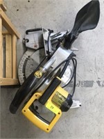 DEWALT 12” COMPOUND MITER DW705 SAW