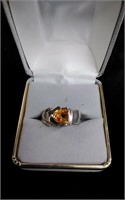 sterling triangular shaped yellow stone ring