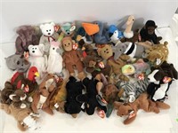 Lot of assorted Beanie Babies with tags