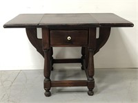 Ethan Allen drop leaf tavern end table