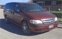 2003 Red Chevy Venture Van