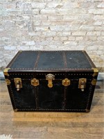 Antique Metal Steamer Trunk, Removable Tray, that
