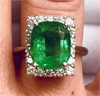 14k White Gold Colombian Emerald & Diamond Ring