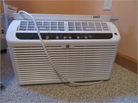 ge window air conditioner w/remote - 1 year old