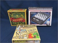 Lot of 3 Board Games Munchkin Chess