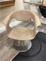 Swivel Adjustable Hair Salon Chair