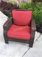 Patio Arm Chair w/ Cushion - 33 x 28