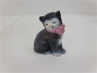 Hubley? Vintage Cast Iron Sitting Cat Paper Weight