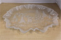 RUFFLED EDGED CHRISTMAS PLATTER