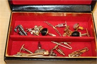 SELECTION OF MEN'S TIE BARS & CUFF LINKS