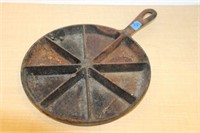 CAST IRON DIVIDED SKILLET-ASIS
