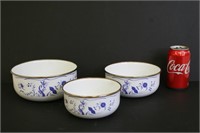 Set of Vintage Blue & White Enameled Nesting Bowls