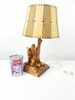 Lampe sculptée & abat-jour en bois, vintage