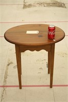 Solid Pine Shaker Style Oval Table