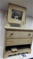 EARLY 1900'S WOODEN TOY DRESSER, MISSING 1 DRAWER