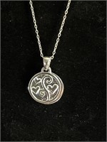 Sterling silver Avon Necklace Mothers day pendant