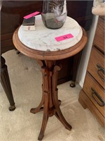 MARBLE TOP ROUND ACCENT TABLE