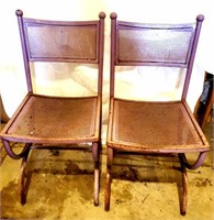 2 Metal Chairs (Magnetic)