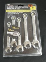 NEW 5 piece metric combination wrench set
