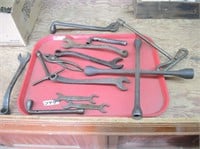 TRAY OF FORD TOOLS