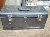 METAL TOOL BOX W/ SOME TOOLS