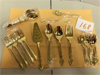Cutlery Set in Gold, set of 8, soup spoons