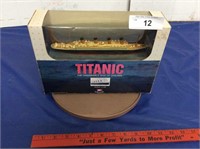 Titanic Collectible Ship, 1:1136 scale