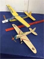 Balsa model plane & Paper model plane