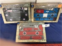 3 New-Ray Class Planes plane models, includes