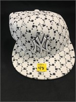 Yankees Hat  7 1/4