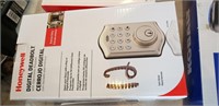 Digital deadbolt lock