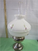 Gorgeous Antique Oil Lamp - Pick up only