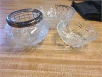 Lot 3 glass bowls