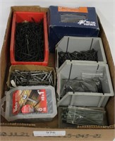 Box of Misc 1/ to 3-1/2" Wood Screws