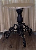 Round marble top end table 15" x 18 1/2"