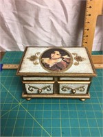 Jewelry box made out of wood