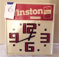 Winston Clock 17"X16.5" Plastic 1986 untested