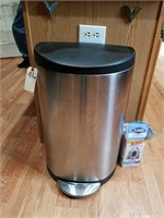 STAINLESS STEEL TRASHCAN