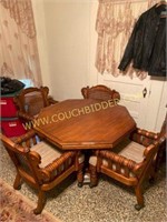 Very Nice Wooden Dining Table & Rolling Chairs