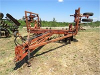 Wil-Rich 4400 Chisel Plow 24ft. Walking tandems