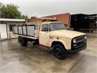 International Harvester C1500 Tip Truck