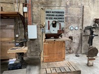 Bandsaw with Approx 1m Throat