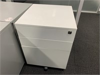 6 Steel 3 Drawer Mobile Office Pedestals