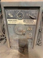 Lincoln Idealarc  AC / DC Welding Machine