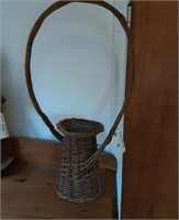 Antique Wicker Basket.