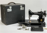 Singer Featherweight Portable Sewing Machine
