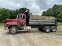 1990 Mack CH613 300 Mack Motor 350 Injection Pump