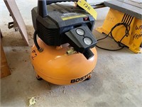 Bostitch 6 gallon 150 PsI air compressor