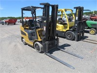 CAT C5000 Forklift